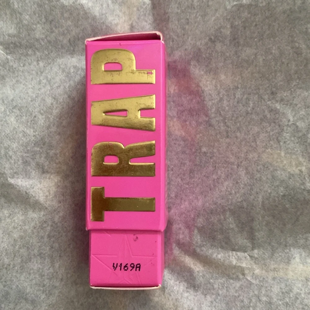 *NWT Jeffree Star Cosmetics Lipstick color God Gifts